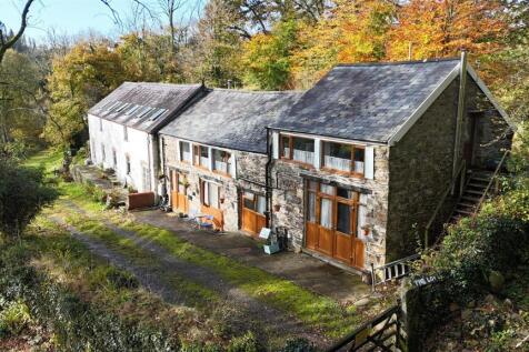 The Loft, Dolwilym Farm Hebron, Whitland, SA34 0YR