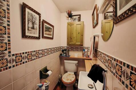 Separate WC