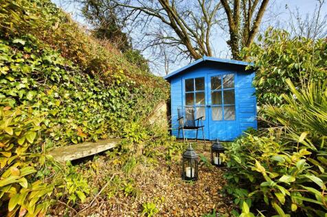 Summer House (south west facing)