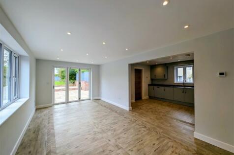 Dining/Living Room