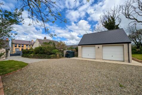 Double Garage