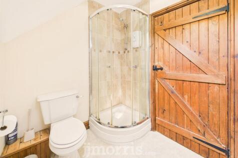 En Suite Shower Room