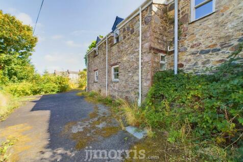 CAM02122G0-PR0164-STILL037.jpg