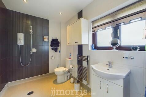 En Suite Wet Room