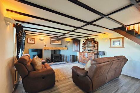 Sitting/Dining Room