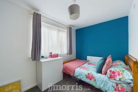 Bedroom2