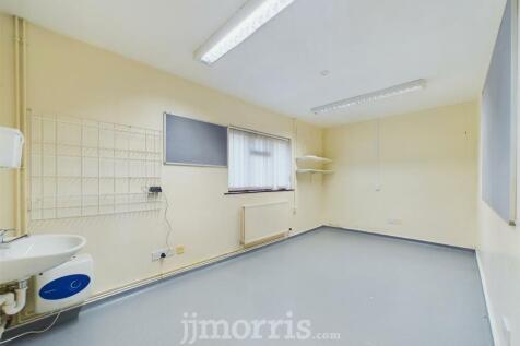 Health Visitors Room/Nurses Office