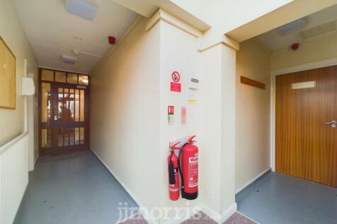 Side Entrance Hall