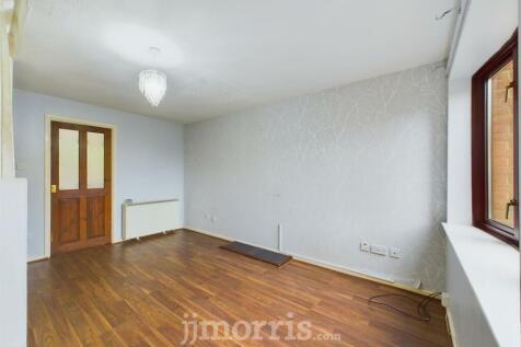 Sitting/Dining Room