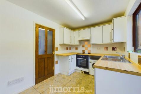 CAM03686G0-PR0225-STILL003.jpg
