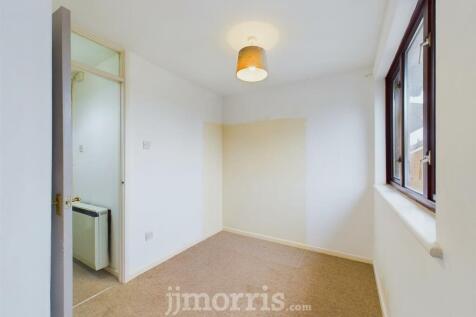 Bedroom 2  (front)