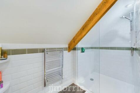 En Suite Shower Room