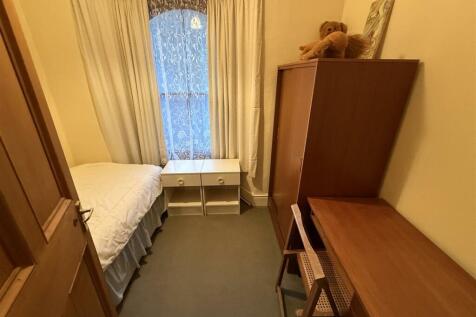 Bedroom 4/Study