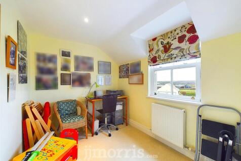 Bedroom 4/Study