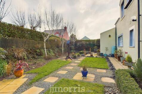 CAM02122G0-PR0227-STILL004.jpg