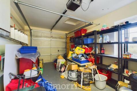 Integral Garage