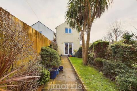 CAM02122G0-PR0239-STILL025.jpg