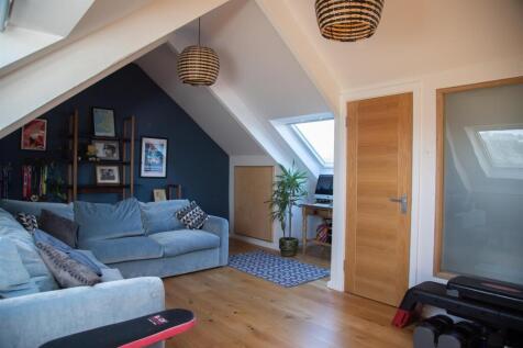 Second Floor Studio/Bedroom