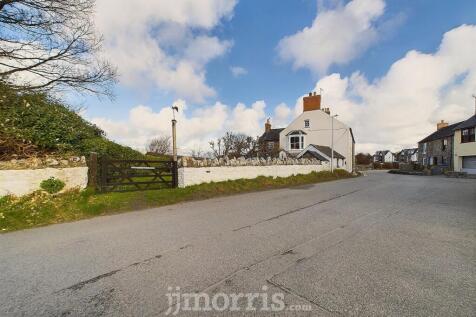 CAM02122G0-PR0242-STILL044.jpg