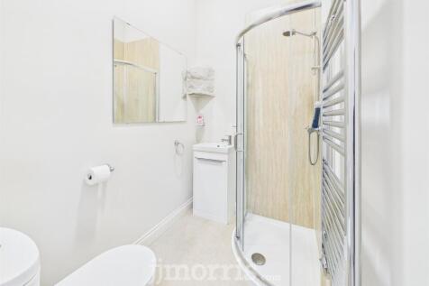 En Suite Shower Room