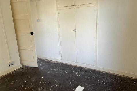 Bedroom 1  (rear)