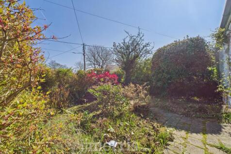 CAM02122G0-PR0282-STILL003.jpg
