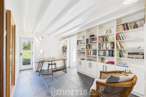 Study/Bedroom 4