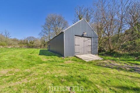 Multipurpose Studio/Garage/Workshop