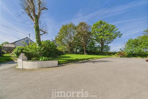 CAM02122G0-PR0296-STILL005.jpg