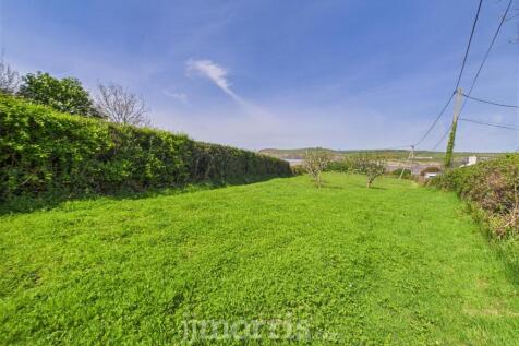 CAM02122G0-PR0295-STILL043.jpg