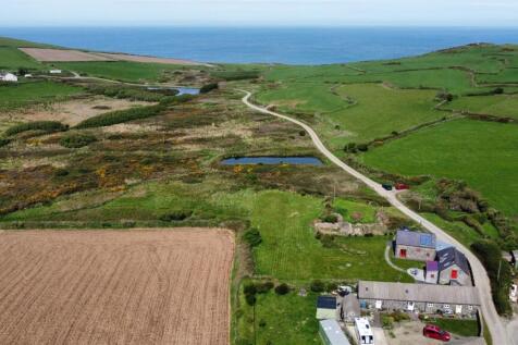 Ysgubor Trehysbys,, Rhodiad y Brenin St. Davids, H