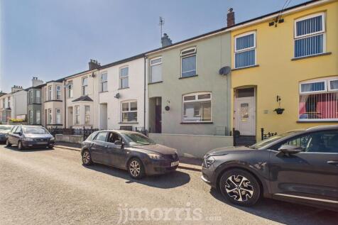 CAM02122G0-PR0312-STILL002.jpg