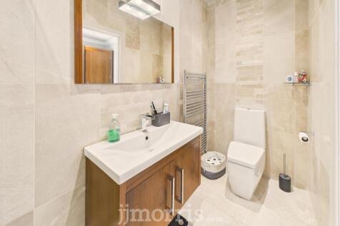 En Suite Shower Room