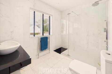 En Suite Shower Room