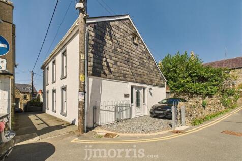 CAM02122G0-PR0343-STILL002.jpg