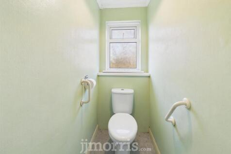 Separate WC