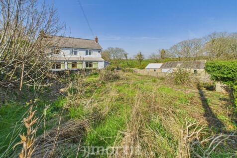 CAM02122G0-PR0285-STILL014.jpg