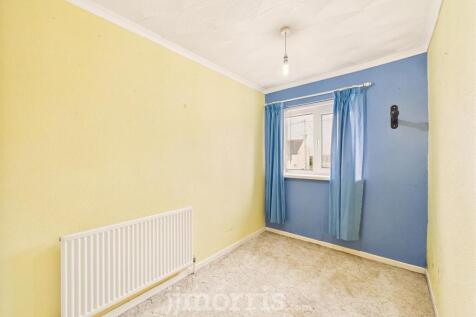 Bedroom 3  (front)