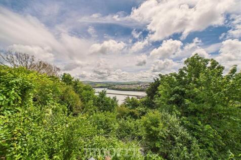 CAM02122G0-PR0318-STILL006.jpg