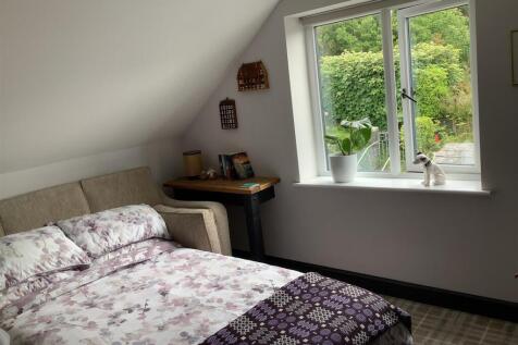 Loft Room 2