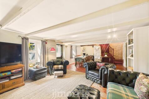 Open Plan Sitting/Dining Room