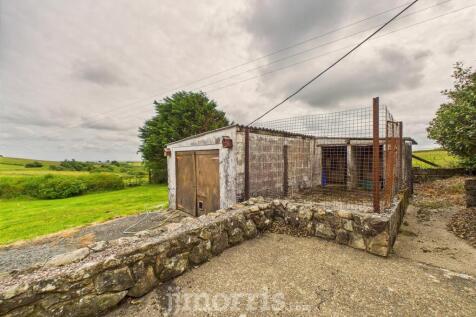 Dog/Kennel and Run