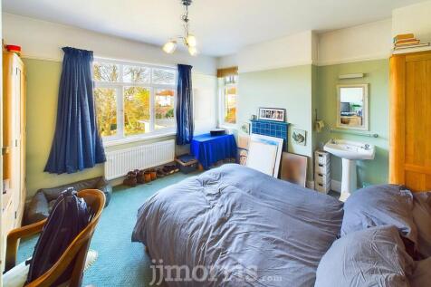 Bedroom 3  (rear)