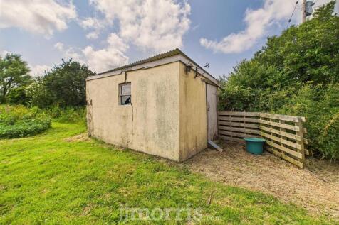 Log Shed
