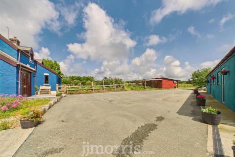 CAM02122G0-PR0327-STILL075.jpg