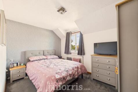 Bedroom 1  (front)