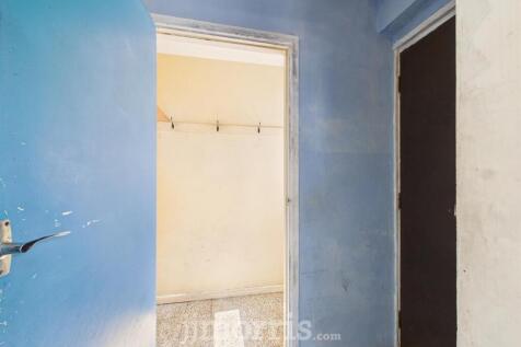 CAM02122G0-PR0347-STILL003.jpg