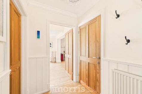 Side Entrance Hall