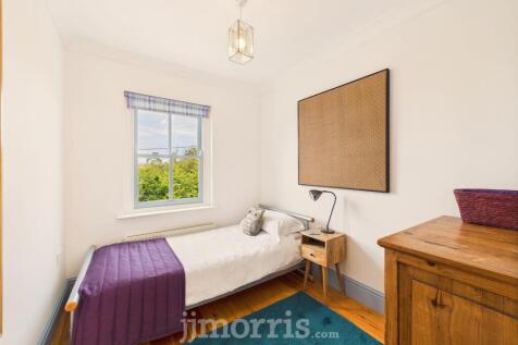 Study/Bedroom 5