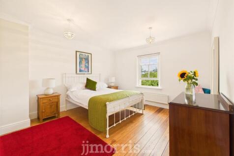 Bedroom 3 (Front)